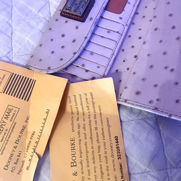 Dooney & Bourke leather snap fold ostrich Pink wallet Clutch purse - Picture 5 of 12